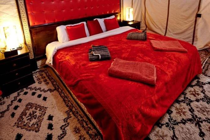 Merzouga Highdune Camp With Heated Tents ภายนอก รูปภาพ