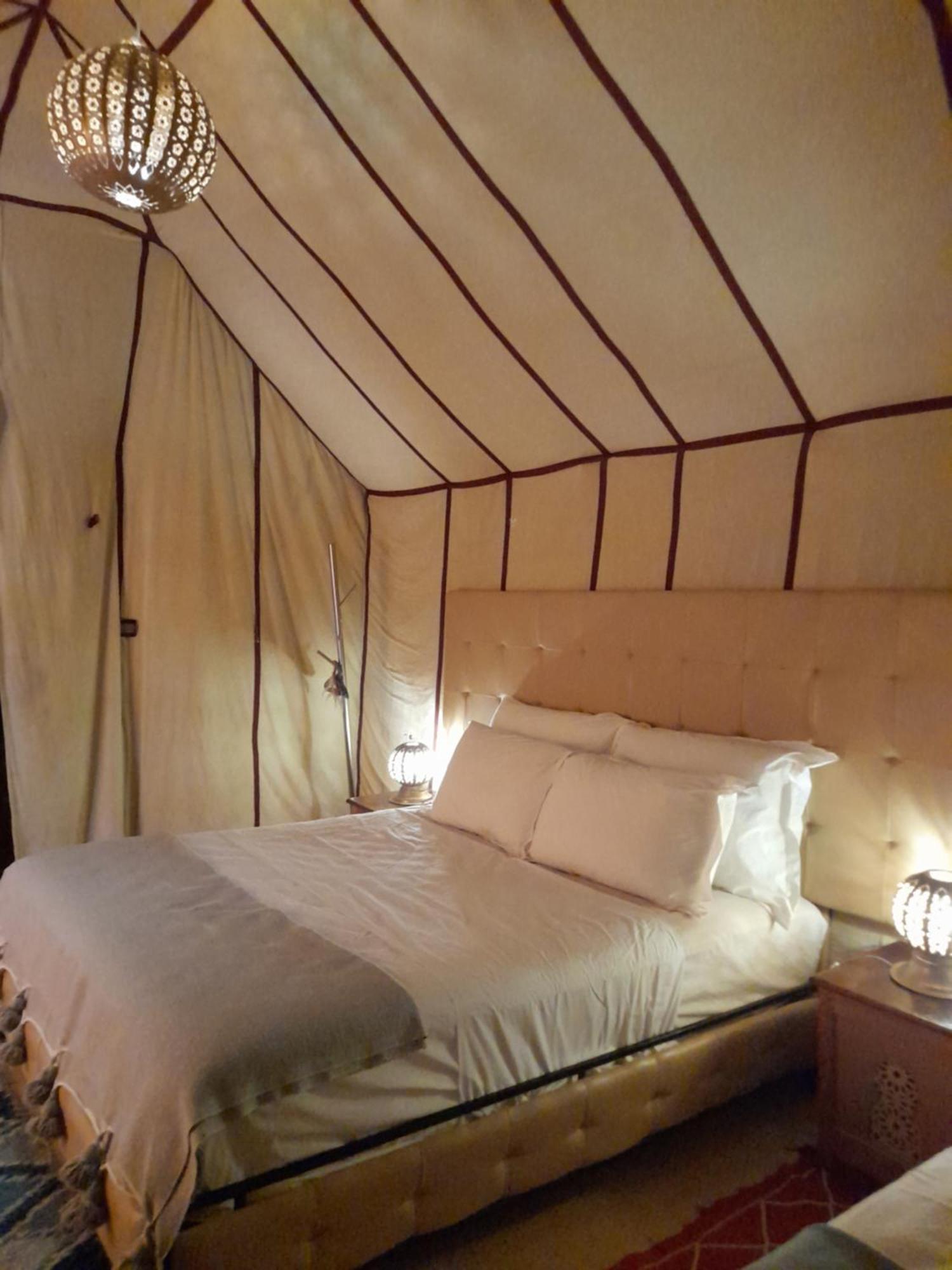 Merzouga Highdune Camp With Heated Tents ภายนอก รูปภาพ