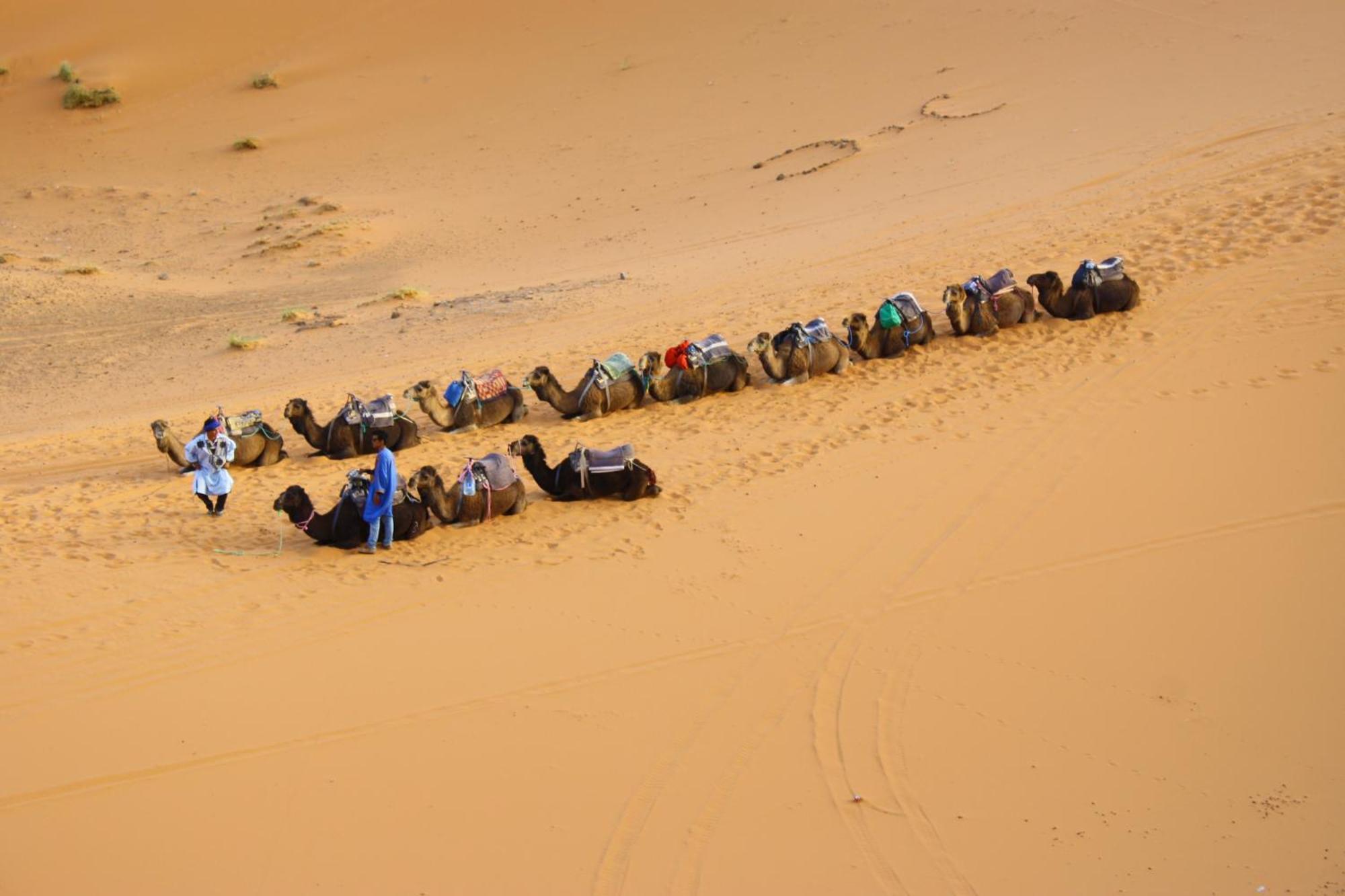 Merzouga Highdune Camp With Heated Tents ภายนอก รูปภาพ